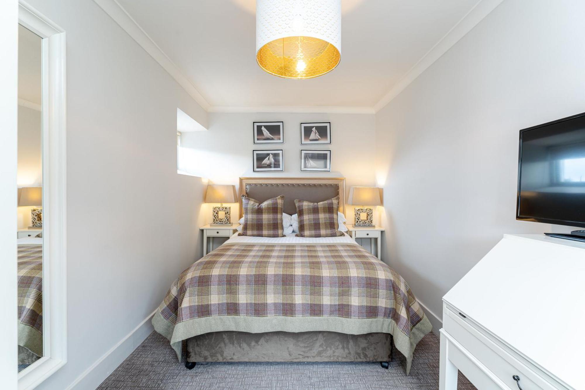 فندق Sandown House نايرن المظهر الخارجي الصورة